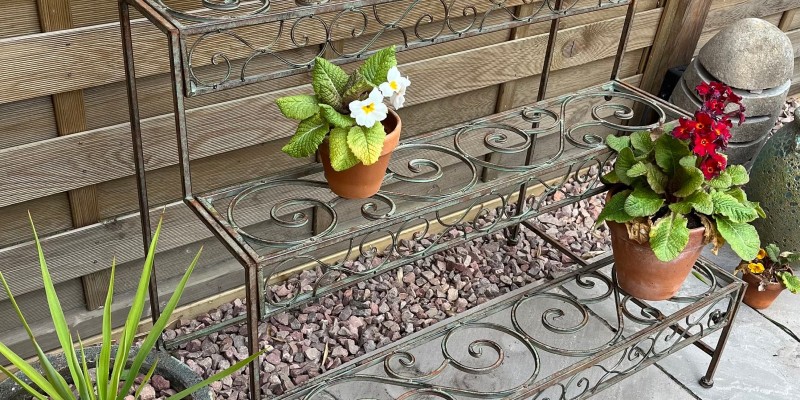 Outdoor plant stands Outdoor plant stands