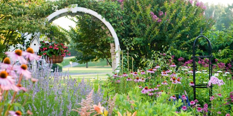 Yard and garden decor